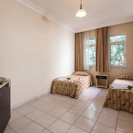 Helios Szálloda Side