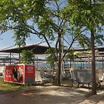 Hotel Helios Side