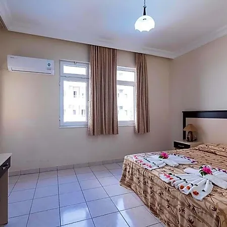 Helios Hotel 3*